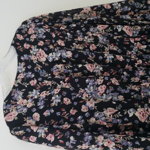 Pink Lily dark floral long sleeve maxi dress size small - Picture 9 of 11